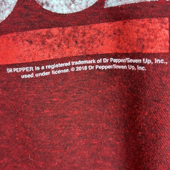 Tee Luv | Dr. Pepper T-Shirt; Size Large - Picture 6 of 7